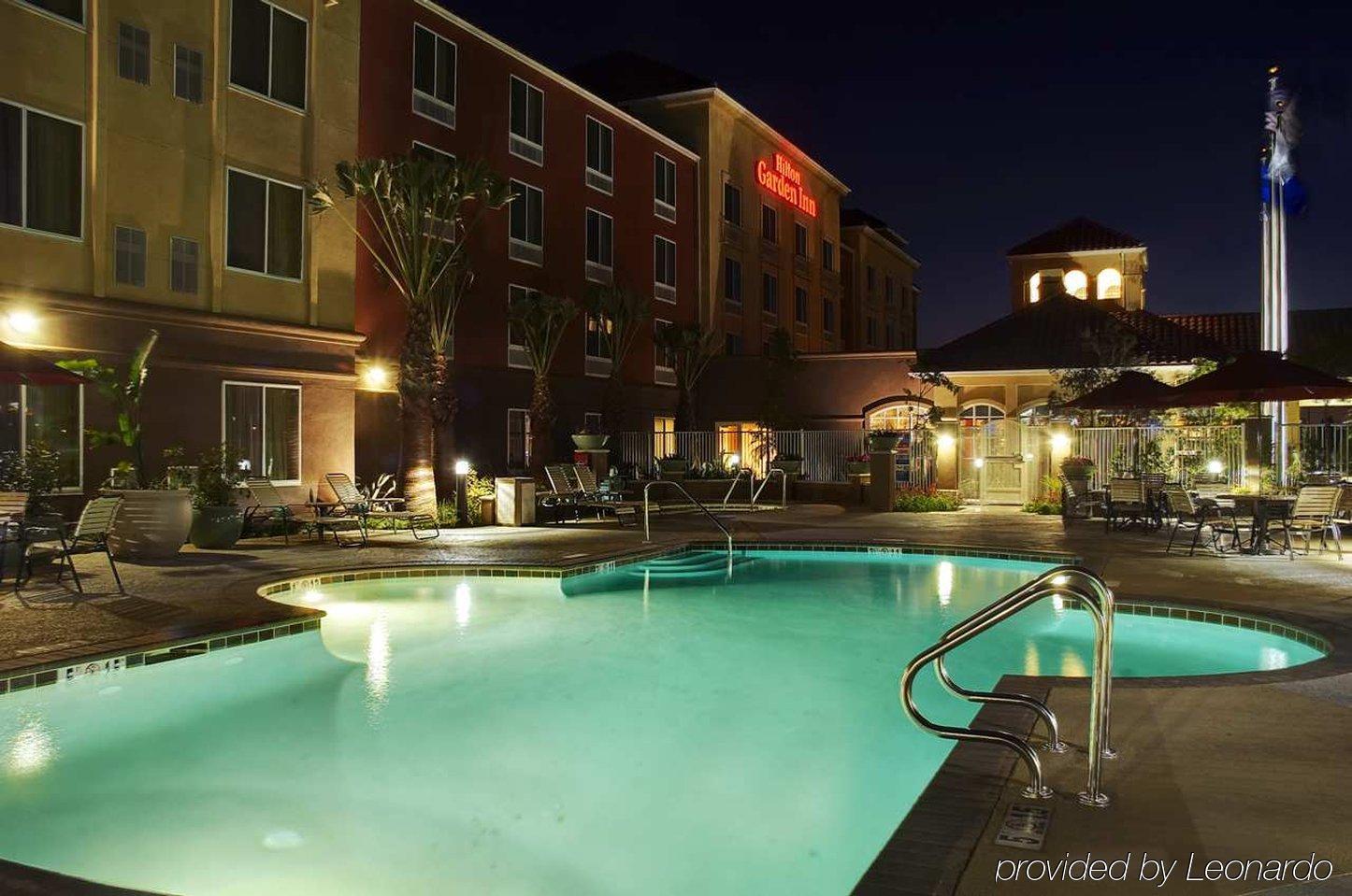 Hilton Garden Inn Fontana Tiện nghi bức ảnh