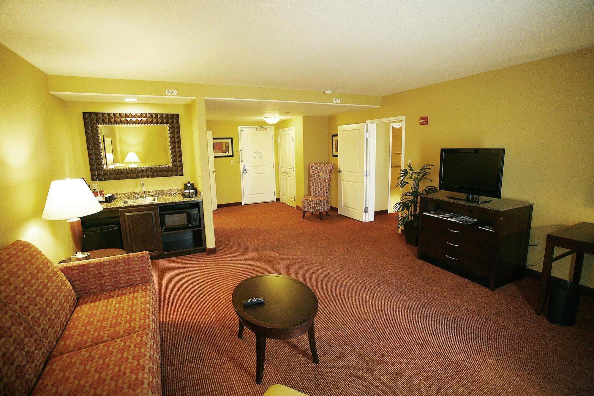 Hilton Garden Inn Fontana Phòng bức ảnh